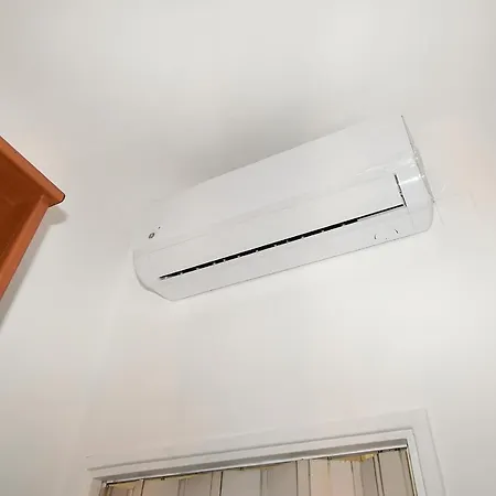 San Siro-duomo Wi-fi & Netflix * ミラノ